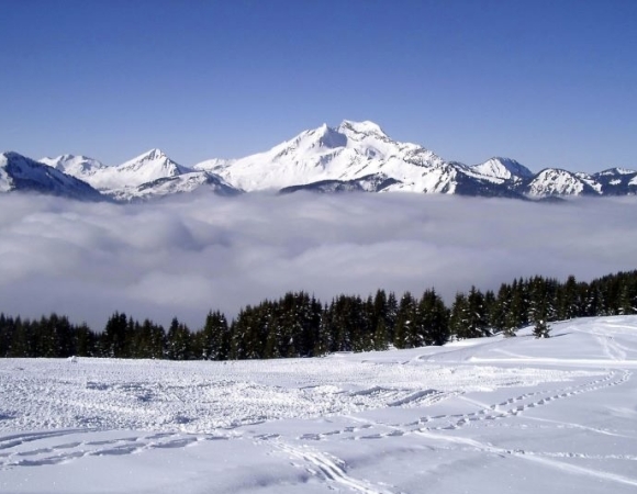 belledonne-en-sejour-raquettes-accompagnee.jpg