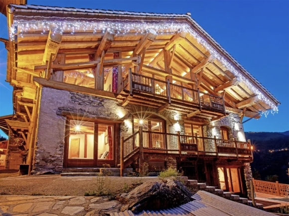 chalet.jpg