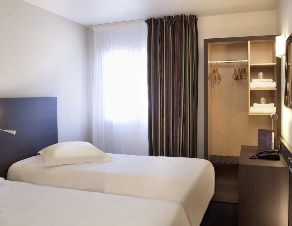 chambre-hotel-vannes.jpg