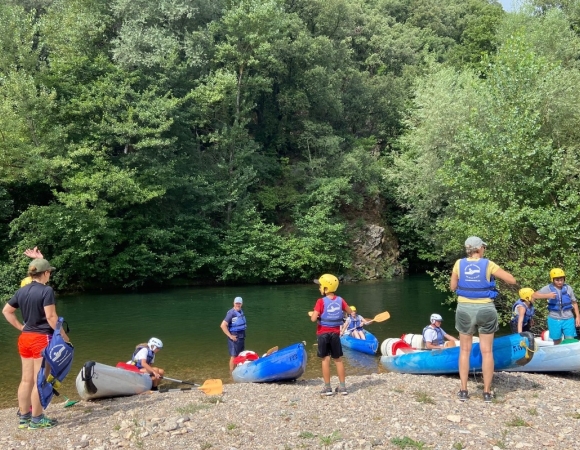 depart-de-la-ballade-en-canoe-en-famille-cevennes.jpg