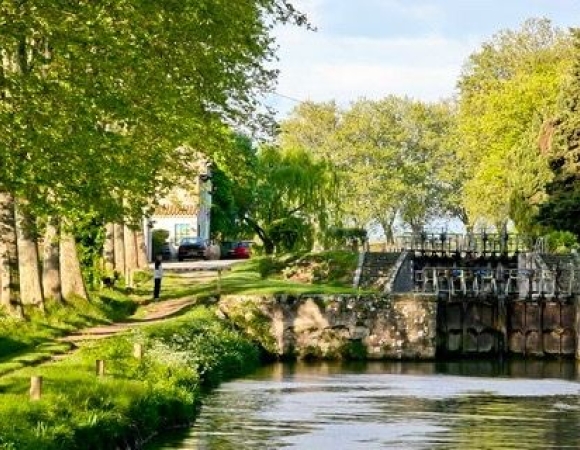 ecluse-canal-du-midi-beziers.jpg