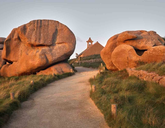 granit-rose-sur-le-finistere-bretagne-france.jpg