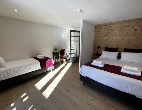 hotel-belldonne-chambre-triple-alpes-du-sud.jpg