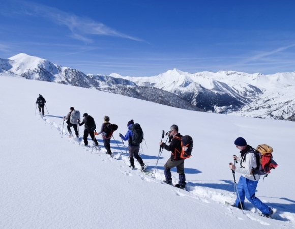 lors-d-une-belle-journee-en-raquettes-dans-la-haute-ubayes-alpes-du-sud-france.jpeg