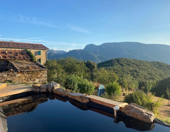 piscine-a-toule-caroux-cevennes-france.jpg