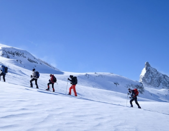 raquettes-montagne-sejour-alpes.jpg