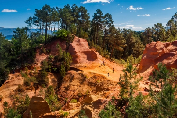 roussillon-et-ses-ocres.webp