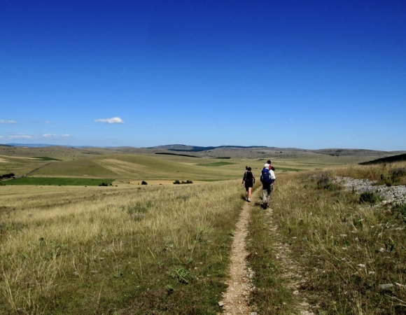 trek-cevennes-grands-espaces-france.jpeg