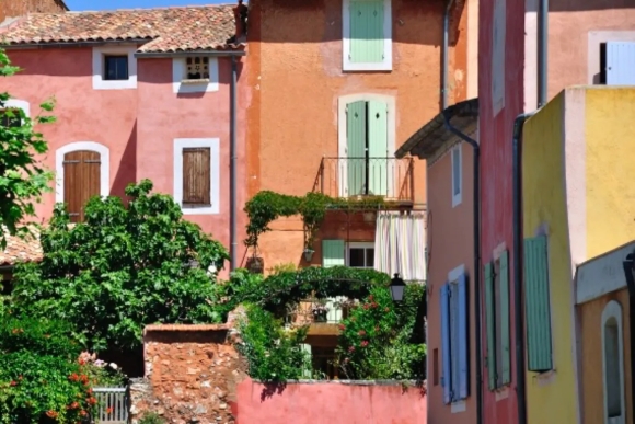 village-de-roussillon.webp
