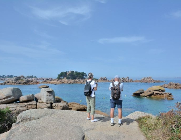 vue-sur-la-mer-bretagne-france.jpeg
